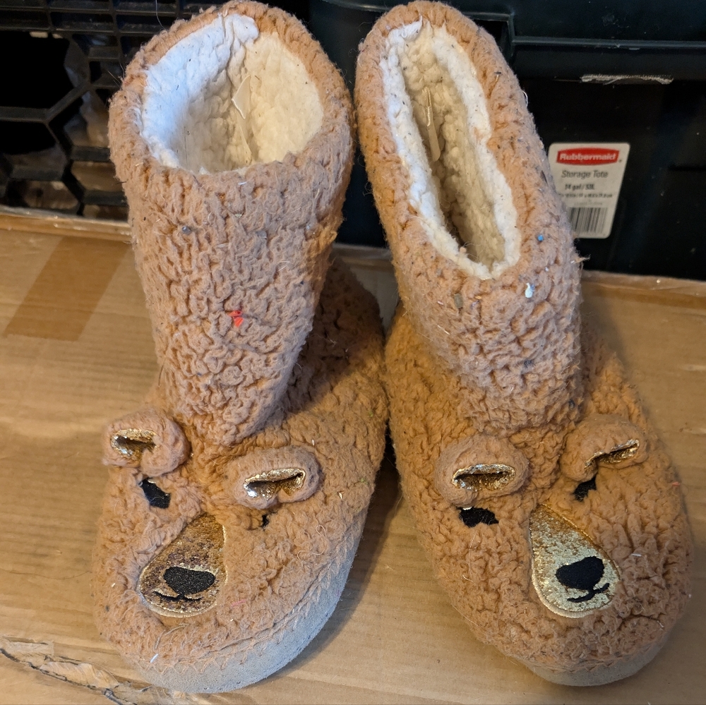 Old Navy Cozy Brown Bear Slippers